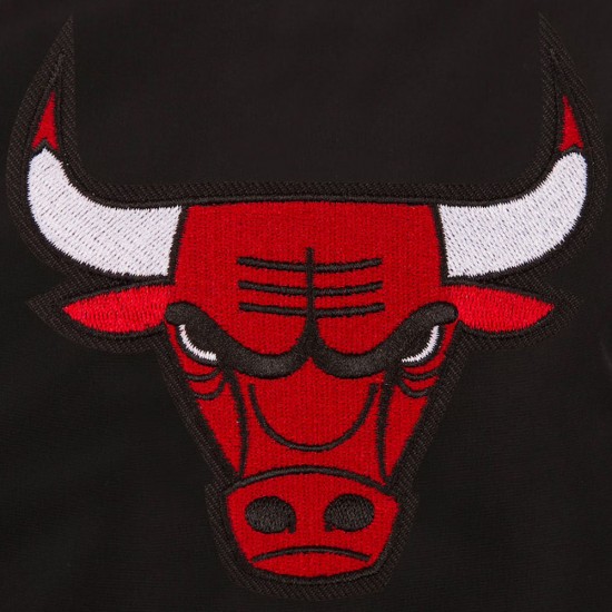 Chicago Bulls Lightweight Nylon Bomber Jacket Chicago Bulls Lightweight Nylon Bomber Jacket