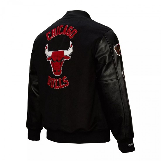 Chicago Bulls Mitchell and Ness Varsity Jacket Chicago Bulls Mitchell and Ness Varsity Jacket