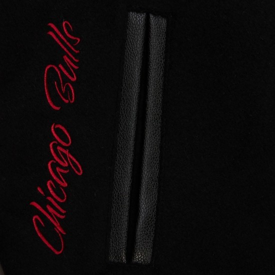 Chicago BULLS Team Logo Varsity black Jacket Chicago BULLS Team Logo Varsity black Jacket
