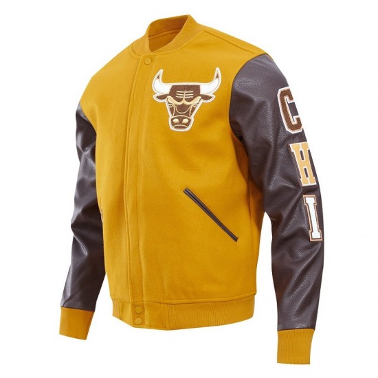 Men's Chicago Bulls Classic Wool Varsity Jacket Men's Chicago Bulls Classic Wool Varsity Jacket