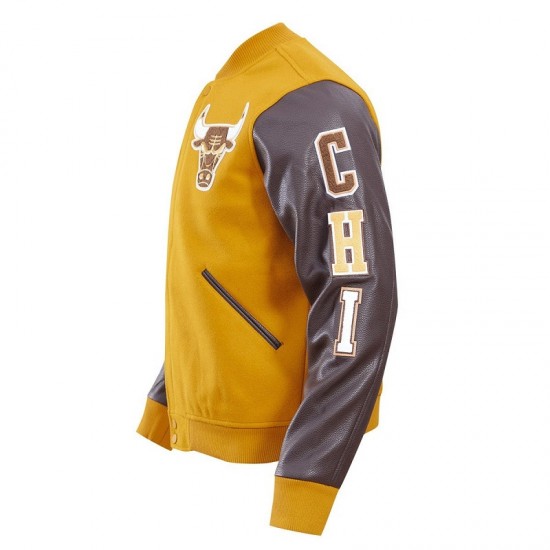 Men's Chicago Bulls Classic Wool Varsity Jacket Men's Chicago Bulls Classic Wool Varsity Jacket