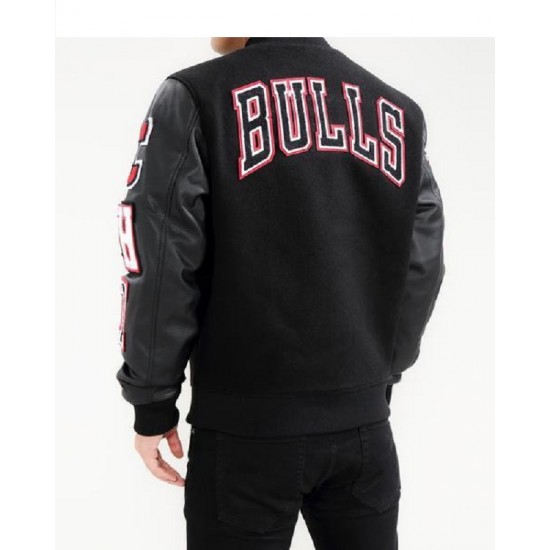NBA Chicago Bulls Logo Varsity Jacket NBA Chicago Bulls Logo Varsity Jacket
