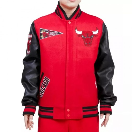 New Letterman Chicago Bulls Red With Black Varsity Jacket New Letterman Chicago Bulls Red With Black Varsity Jacket