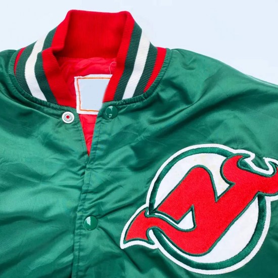 Vintage New Jersey Devils 90’s Green Jacket